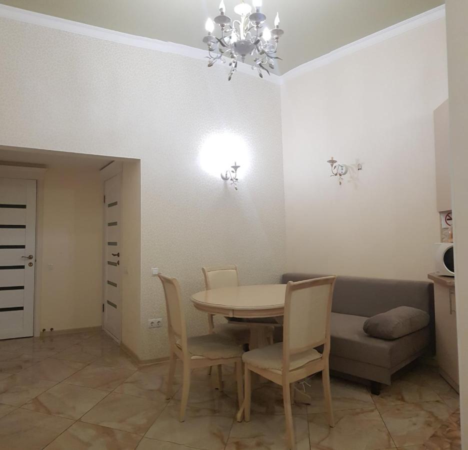 Vip Apartment In The Very Center Of Odessa With Sea View Zewnętrze zdjęcie